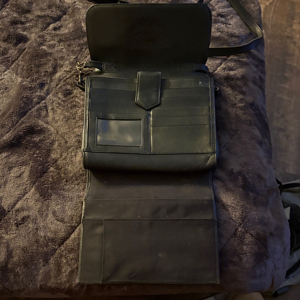 Black Leather Eddie Bauer Purse